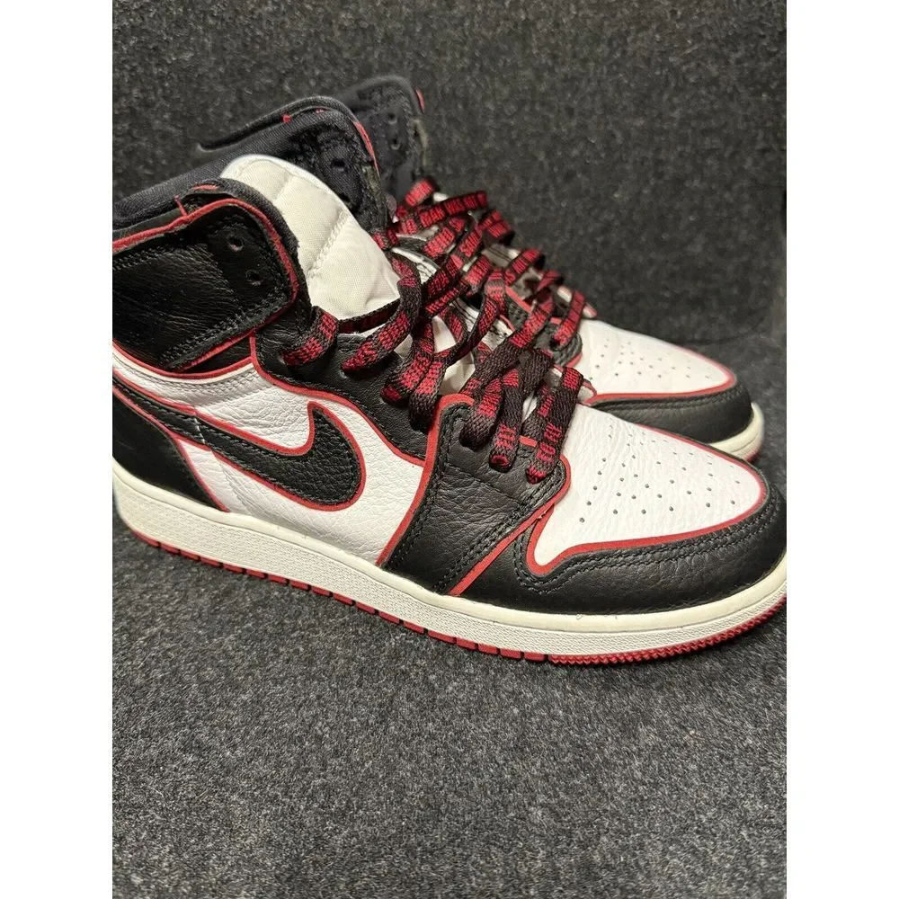 Nike Jordan 1 Retro High OG Bloodline Shoes Youth 5.5 With‎ Box